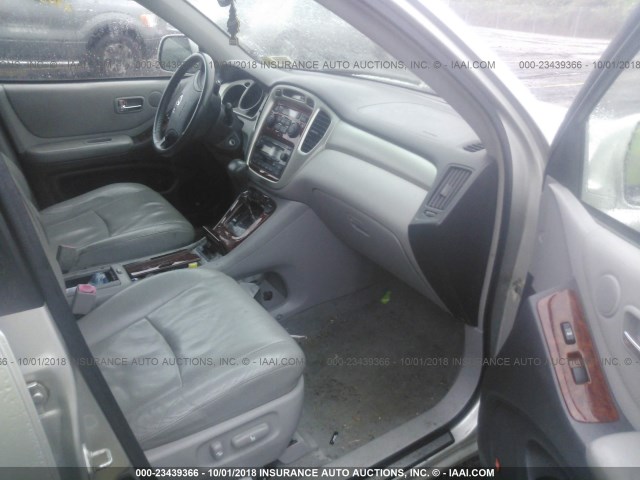 JTEEW21A860026583 - 2006 TOYOTA HIGHLANDER HYBRID SILVER photo 5