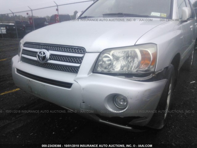 JTEEW21A860026583 - 2006 TOYOTA HIGHLANDER HYBRID SILVER photo 6