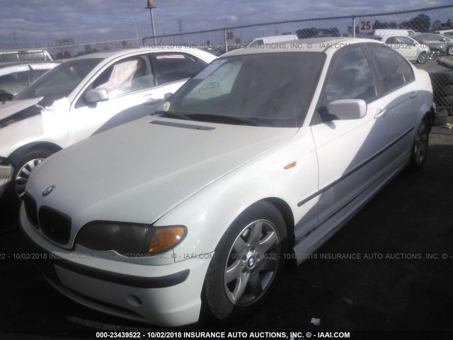 WBAAZ33474KP84906 - 2004 BMW 325 IS SULEV WHITE photo 2
