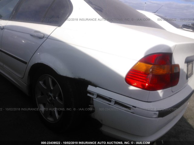 WBAAZ33474KP84906 - 2004 BMW 325 IS SULEV WHITE photo 6