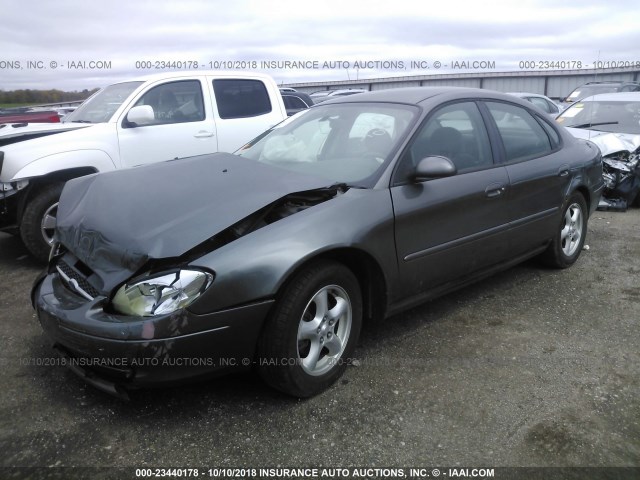 1FAFP53203G235404 - 2003 FORD TAURUS SE SILVER photo 2