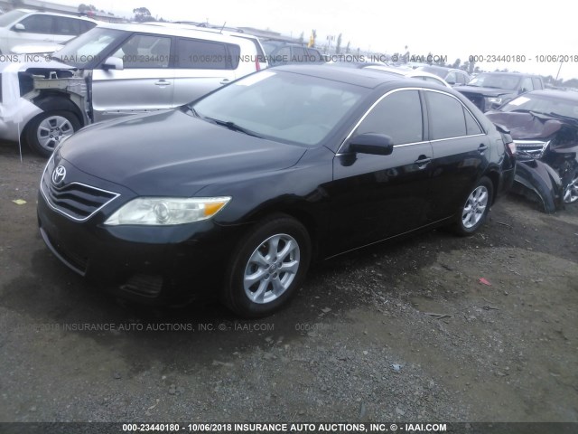 4T4BF3EK5BR187851 - 2011 TOYOTA CAMRY SE/LE/XLE შავი ფოტო 2