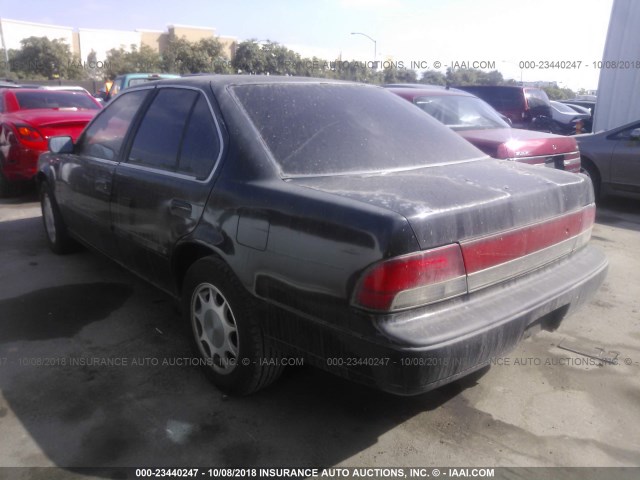 JN1HJ01F7RT205476 - 1994 NISSAN MAXIMA GXE BLACK photo 3