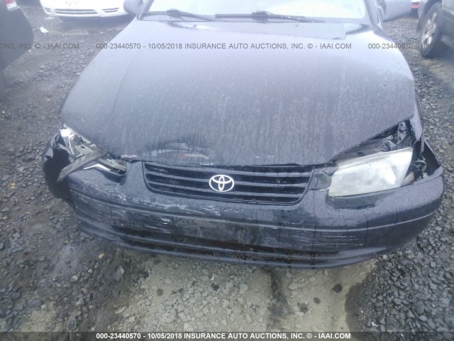 JT2BG22K3X0314484 - 1999 TOYOTA CAMRY LE/XLE BLACK photo 6