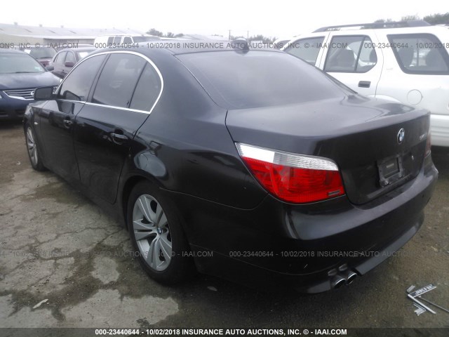 WBANB33585CN66161 - 2005 BMW 545 I BLACK photo 3