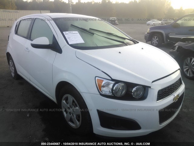 1G1JA6SH2G4171500 - 2016 CHEVROLET SONIC LS WHITE photo 1