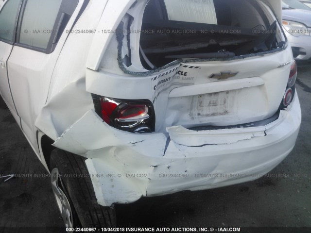 1G1JA6SH2G4171500 - 2016 CHEVROLET SONIC LS WHITE photo 6