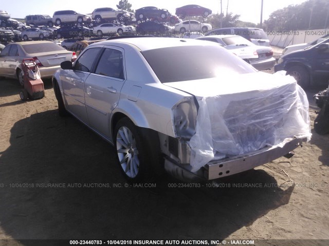 2C3KA63H27H790731 - 2007 CHRYSLER 300C GRAY photo 3