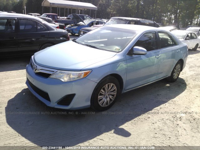 4T1BF1FK5EU732898 - 2014 TOYOTA CAMRY L/SE/LE/XLE Mavi foto 2