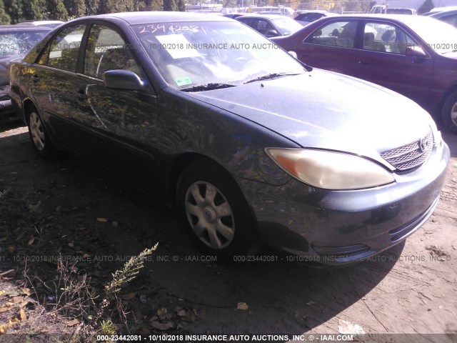 4T1BE32K63U691957 - 2003 TOYOTA CAMRY LE/XLE/SE GREEN photo 1