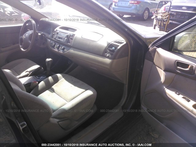 4T1BE32K63U691957 - 2003 TOYOTA CAMRY LE/XLE/SE GREEN photo 5
