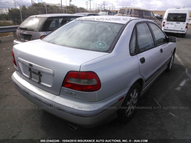 YV1VS2553YF528943 - 2000 VOLVO S40 SILVER photo 4