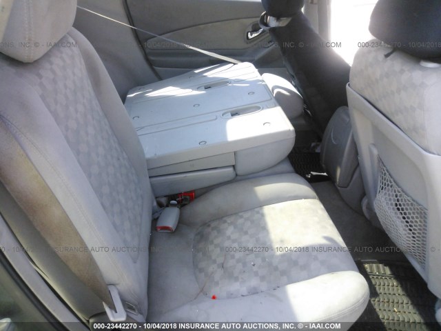 1G1ZT64864F240196 - 2004 CHEVROLET MALIBU MAXX LS GRAY photo 8