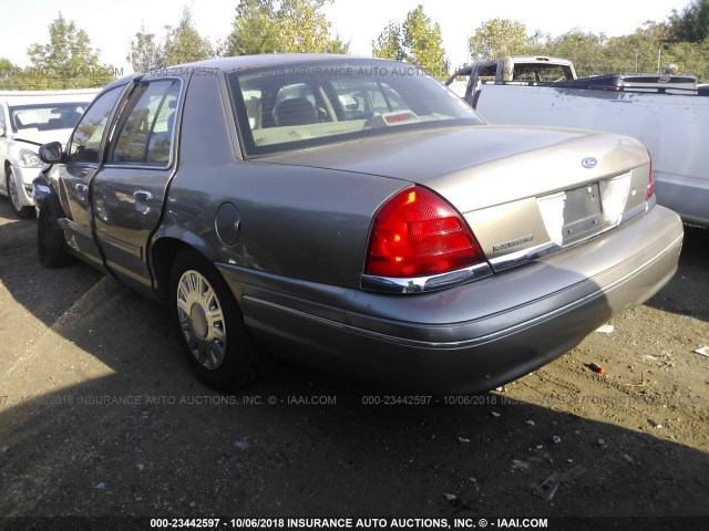 2FAFP74W94X158170 - 2004 FORD CROWN VICTORIA LX Champagne photo 3