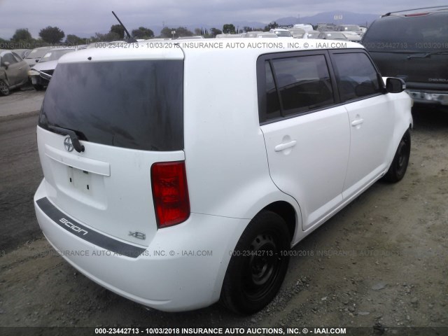 JTLKE50E681058790 - 2008 TOYOTA SCION XB Blanco foto 4