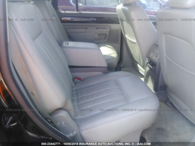 5LMEU78H43ZJ38937 - 2003 LINCOLN AVIATOR BLACK photo 8