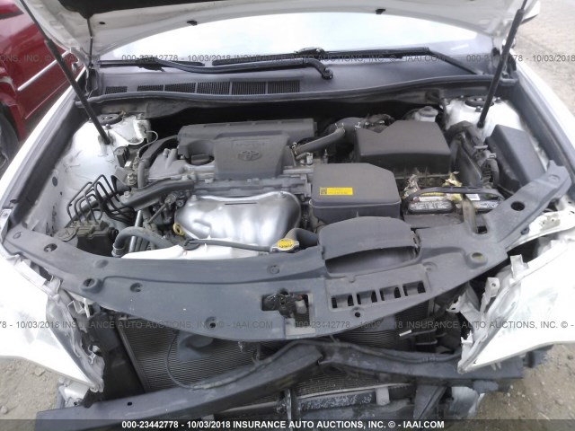 4T1BF1FKXCU163818 - 2012 TOYOTA CAMRY SE/LE/XLE WHITE photo 10