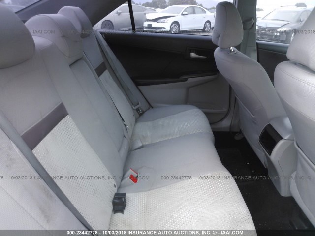4T1BF1FKXCU163818 - 2012 TOYOTA CAMRY SE/LE/XLE WHITE photo 8