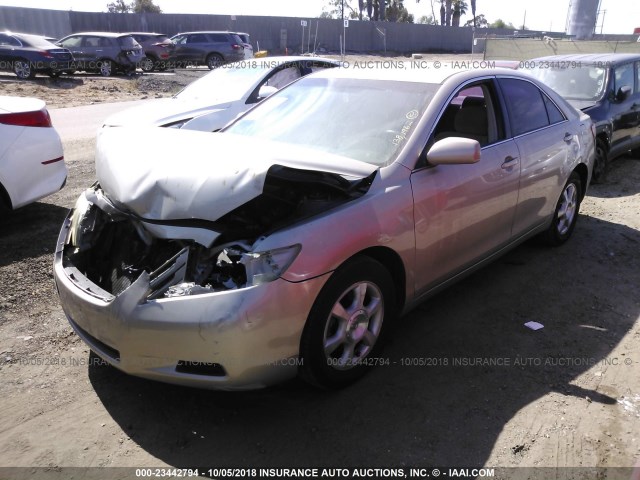 4T1BE46K17U664249 - 2007 TOYOTA CAMRY NEW GENERAT CE/LE/XLE/SE GOLD photo 2