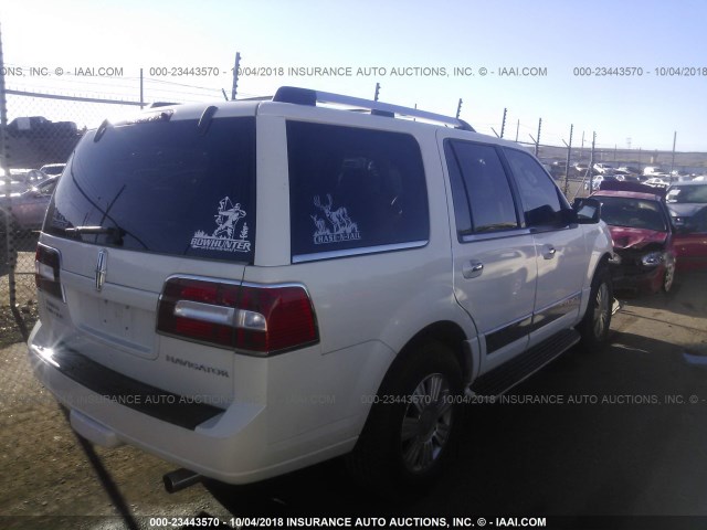 5LMFU27518LJ11994 - 2008 LINCOLN NAVIGATOR 白色 照片 4
