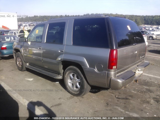 1GYEK13R4YR100507 - 2000 CADILLAC ESCALADE GOLD photo 3