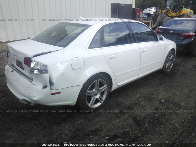 WAUDF78E28A123102 - 2008 AUDI A4 2.0T QUATTRO WHITE photo 4