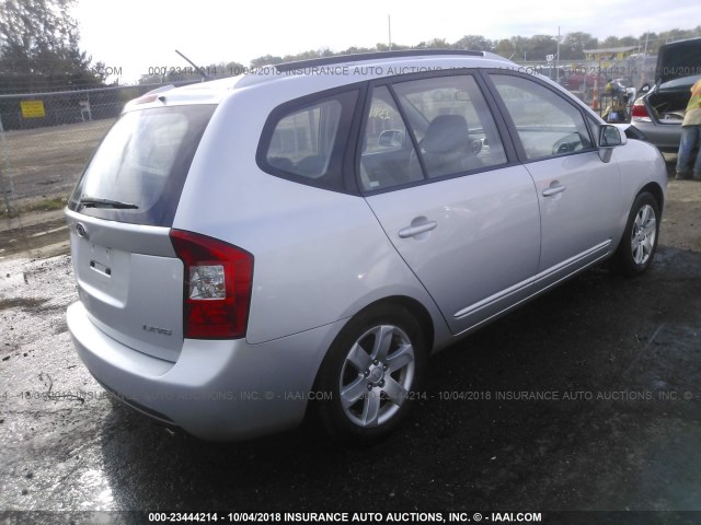 KNAFG526277112057 - 2007 KIA RONDO LX/EX SILVER photo 4