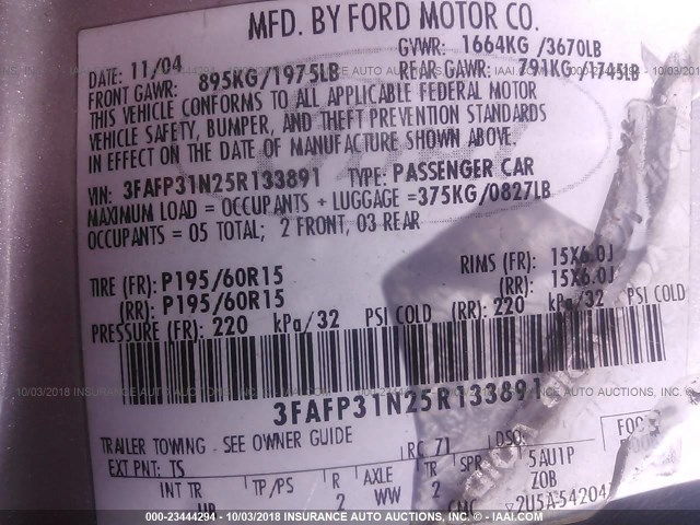 3FAFP31N25R133891 - 2005 FORD FOCUS ZX3 SILVER photo 9