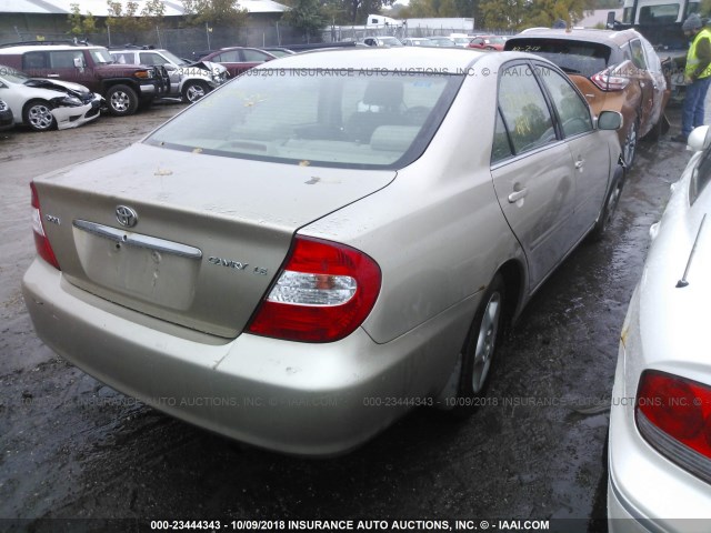 4T1BE32K82U591082 - 2002 TOYOTA CAMRY LE/XLE/SE TAN photo 4
