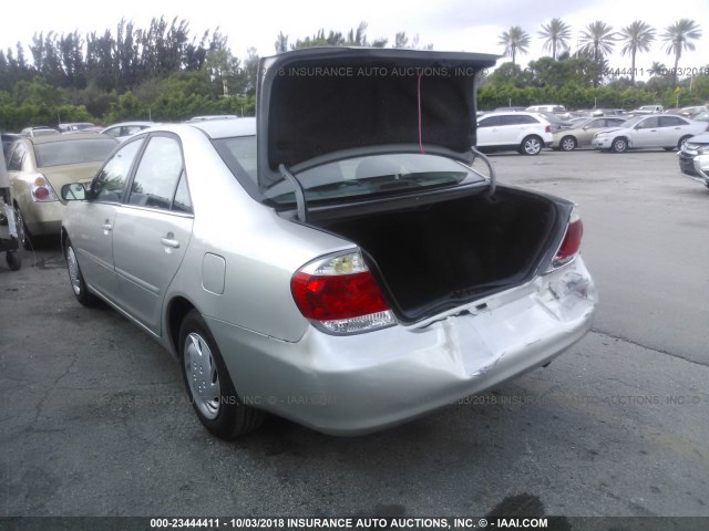 4T1BE32K96U651716 - 2006 TOYOTA CAMRY LE/XLE/SE Gümüş foto 3