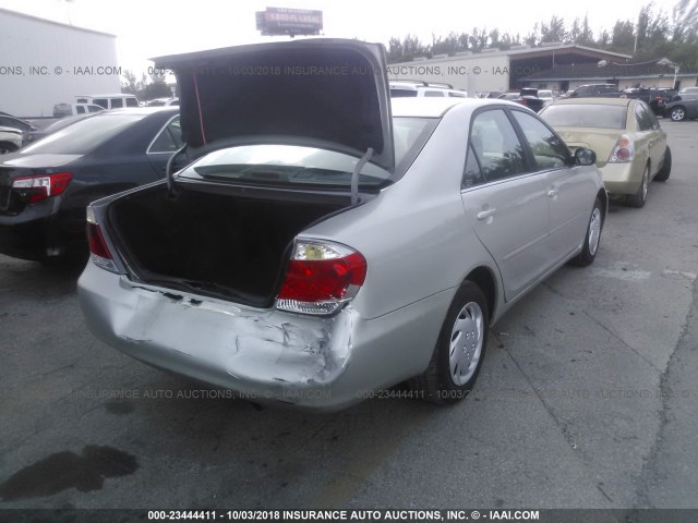 4T1BE32K96U651716 - 2006 TOYOTA CAMRY LE/XLE/SE Gümüş foto 4