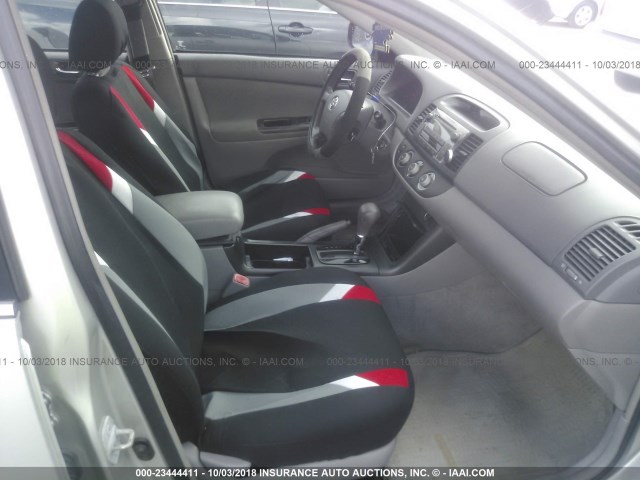 4T1BE32K96U651716 - 2006 TOYOTA CAMRY LE/XLE/SE Gümüş foto 5