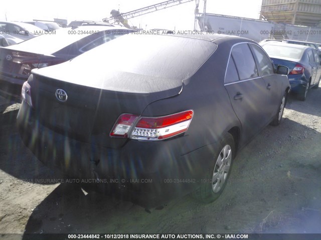 4T4BF3EK8BR203220 - 2011 TOYOTA CAMRY SE/LE/XLE BLACK photo 4