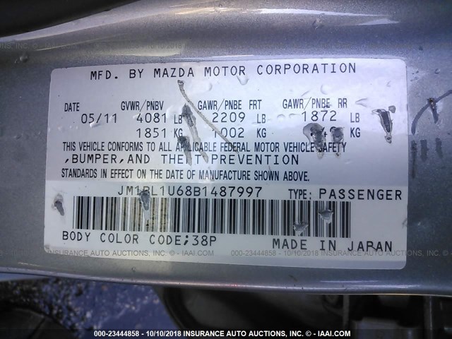 JM1BL1U68B1487997 - 2011 MAZDA 3 S GRAY photo 9