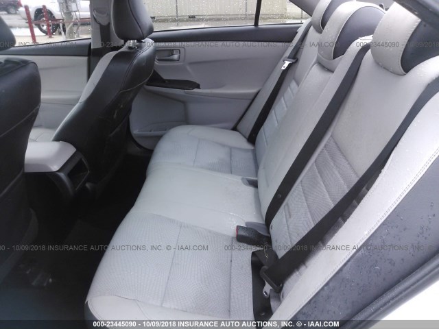 4T1BF1FK9GU121159 - 2016 TOYOTA CAMRY LE/XLE/SE/XSE 白色 照片 8