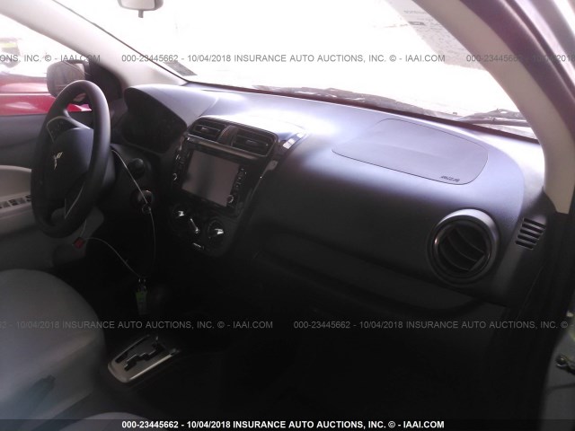 ML32F3FJ1JHF09824 - 2018 MITSUBISHI MIRAGE G4 ES Gümüş foto 5