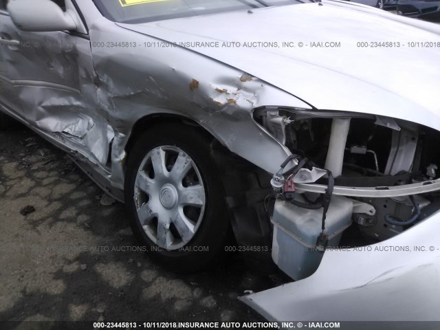 4T1BE32K32U004089 - 2002 TOYOTA CAMRY LE/XLE/SE SILVER photo 6