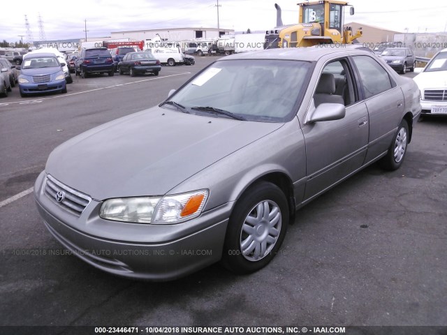 JT2BG22K910567378 - 2001 TOYOTA CAMRY CE/LE/XLE 灰色 照片 2