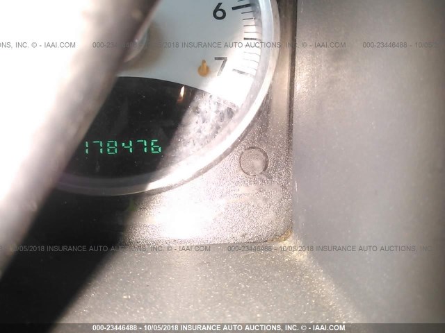 1D4HD48N46F179392 - 2006 DODGE DURANGO SLT Boz foto 7