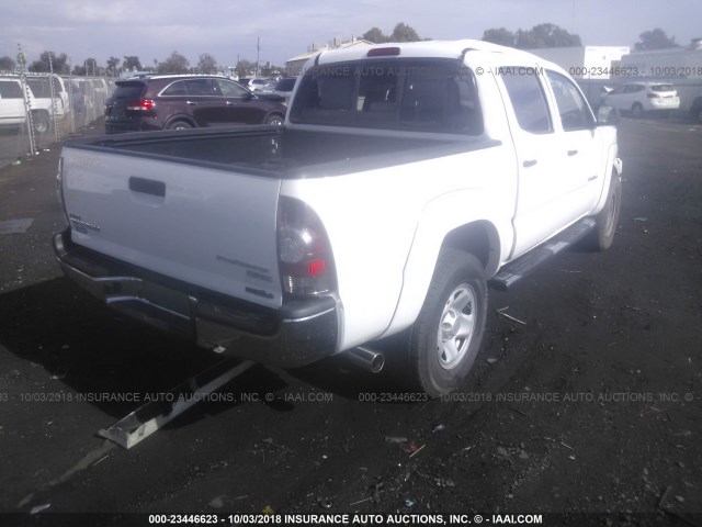 5TFJX4GN2DX019803 - 2013 TOYOTA TACOMA DOUBLE CAB 白色 照片 4