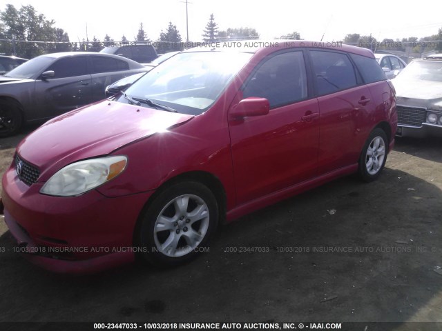 2T1KR32E24C201399 - 2004 TOYOTA COROLLA MATRIX XR RED photo 2