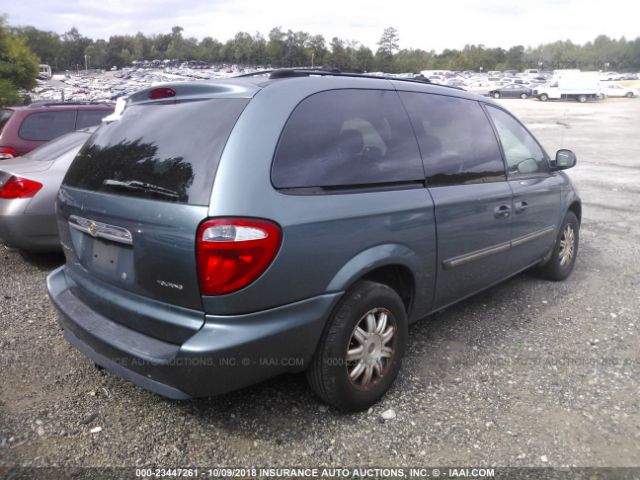 2C8GP54L75R465768 - 2005 CHRYSLER TOWN & COUNTRY TOURING Light Blue photo 4