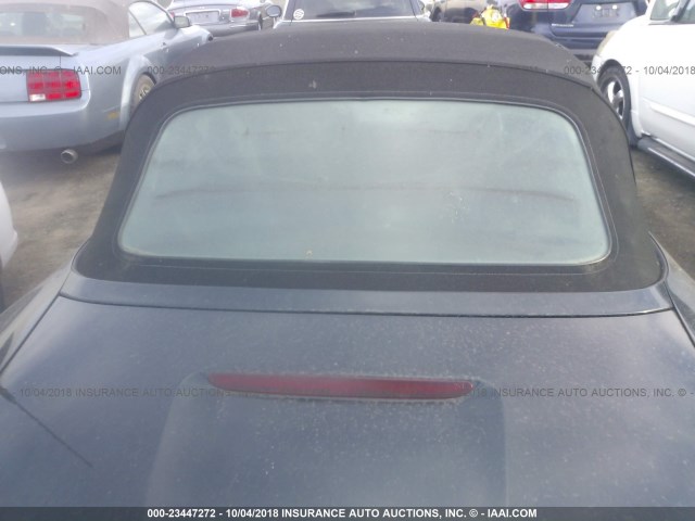 WBSCK9341YLC91947 - 2000 BMW M ROADSTER GREEN photo 8