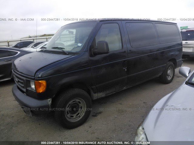 1FMRE11W36HA46803 - 2006 FORD ECONOLINE E150 WAGON Navy photo 2