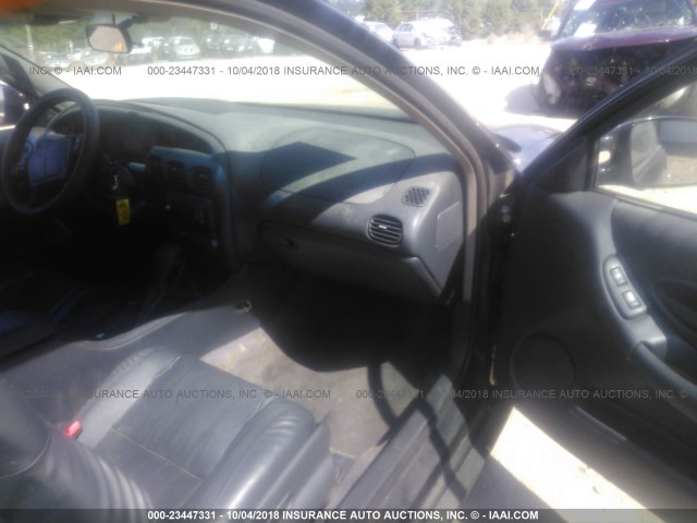 1G2WP12K1WF210434 - 1998 PONTIAC GRAND PRIX GT BLACK photo 5