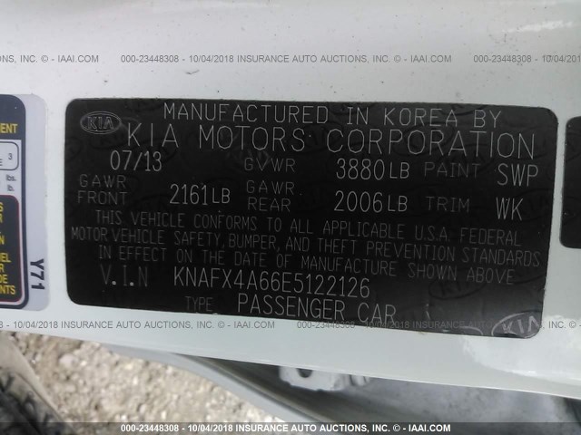 KNAFX4A66E5122126 - 2014 KIA FORTE LX WHITE photo 9