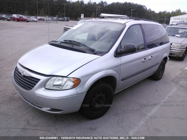 1C4GJ25313B202686 - 2003 CHRYSLER VOYAGER SILVER photo 2