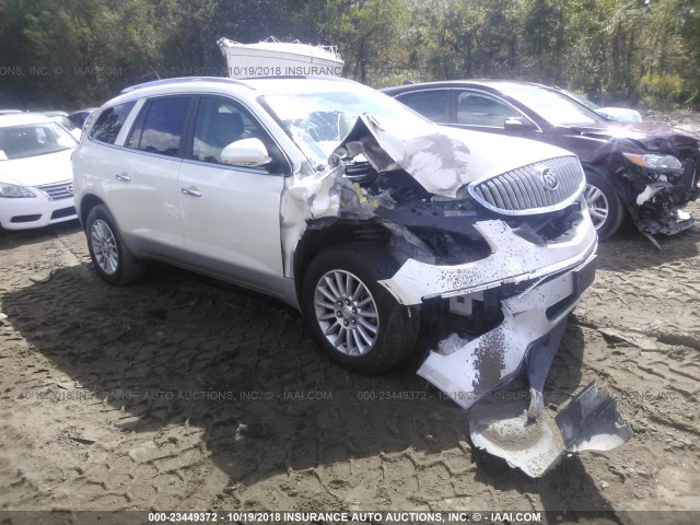5GAKRBED8BJ337827 - 2011 BUICK ENCLAVE CXL WHITE photo 1