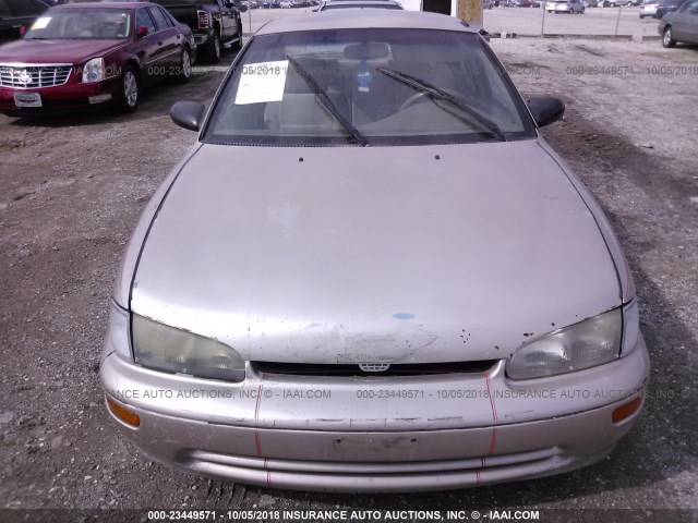 1Y1SK5280SZ063581 - 1995 GEO PRIZM LSI TAN photo 6