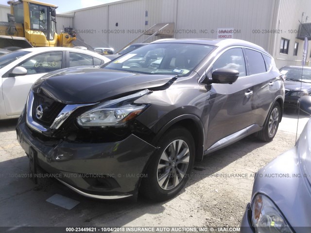 5N1AZ2MG8FN290945 - 2015 NISSAN MURANO S/SL/SV/PLATINUM BROWN photo 2